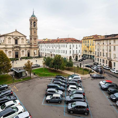 Santo Stefano Luxury Apartment Milan Luaran gambar