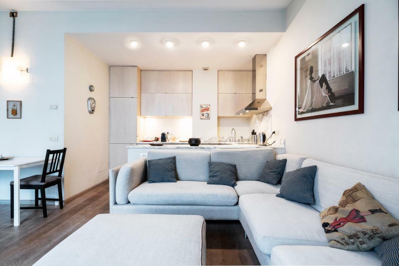 Santo Stefano Luxury Apartment Milan Luaran gambar
