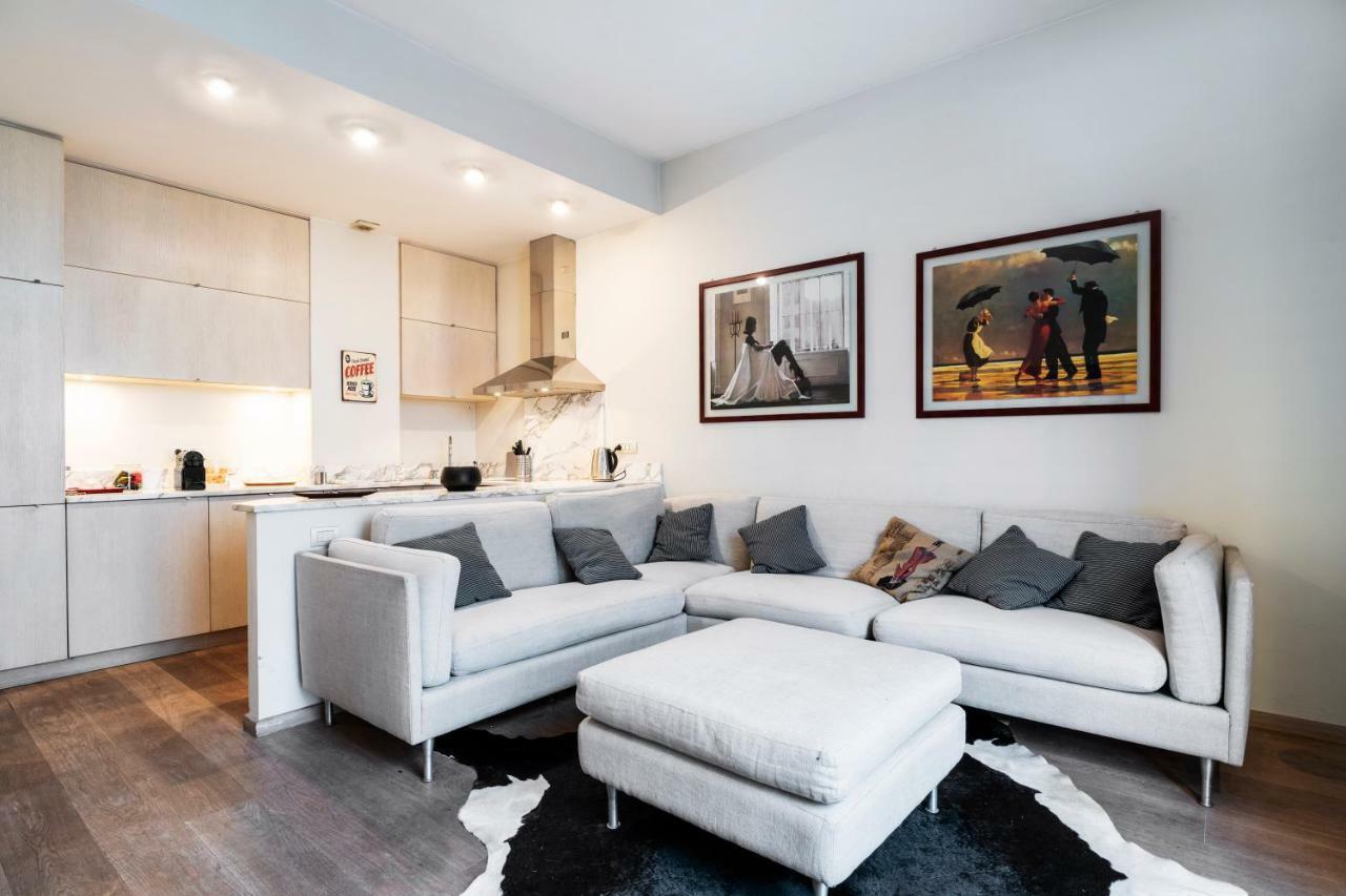 Santo Stefano Luxury Apartment Milan Luaran gambar