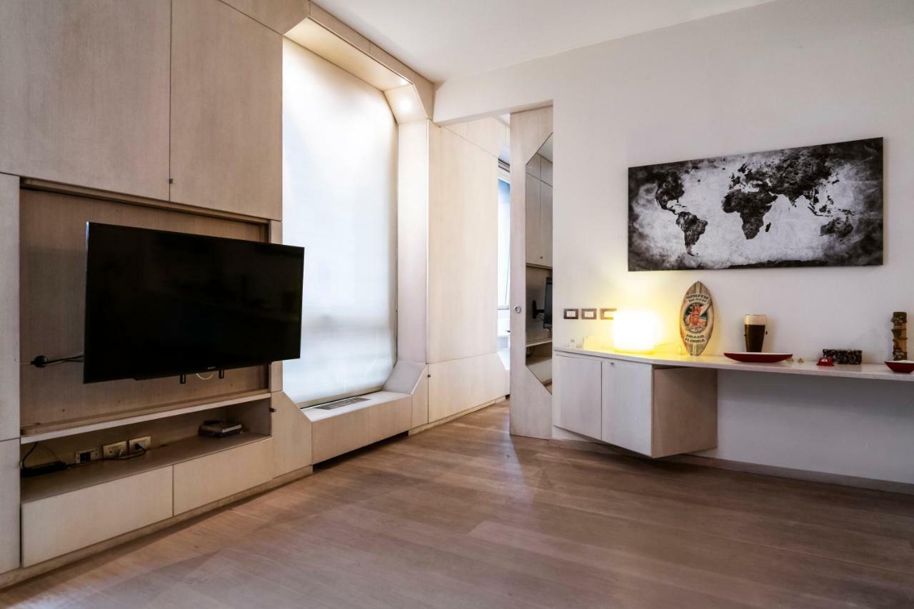Santo Stefano Luxury Apartment Milan Luaran gambar
