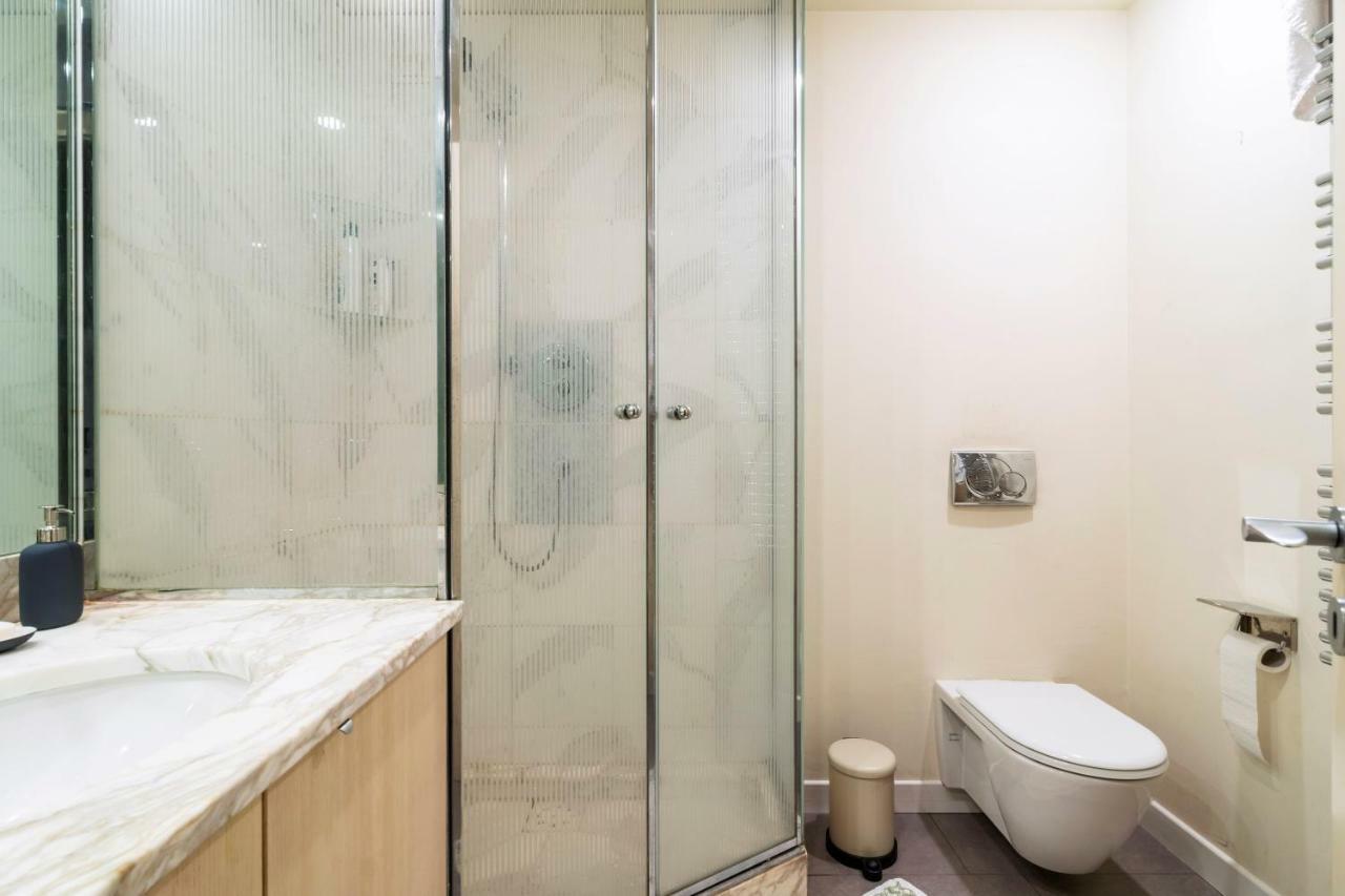 Santo Stefano Luxury Apartment Milan Luaran gambar
